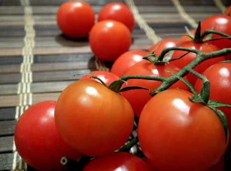 tomatoes-264967_640