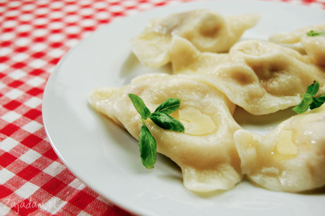 Pierogi z ricottą i suszonymi pomidorami