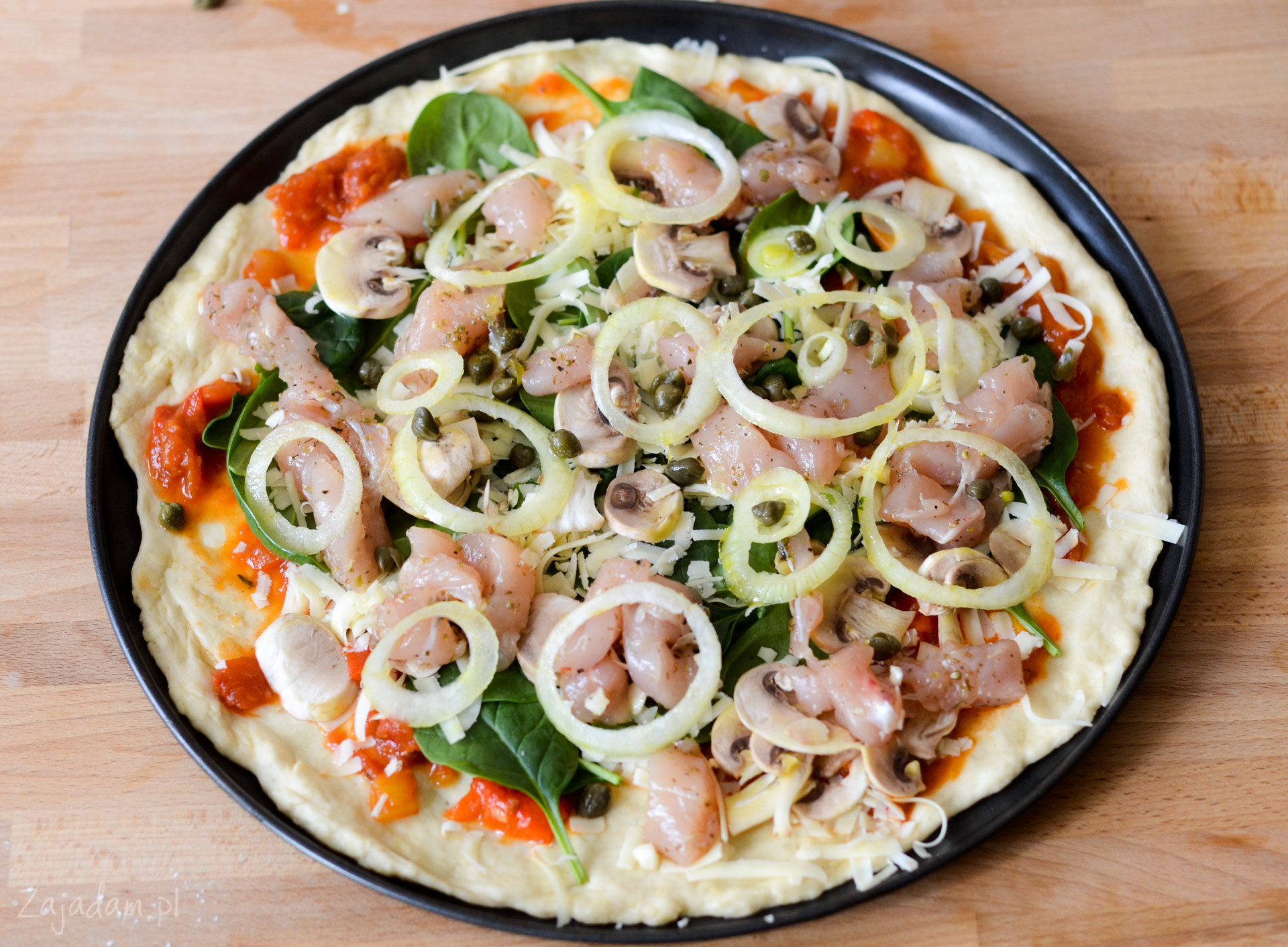 Pizza z kurczakiem przepis
