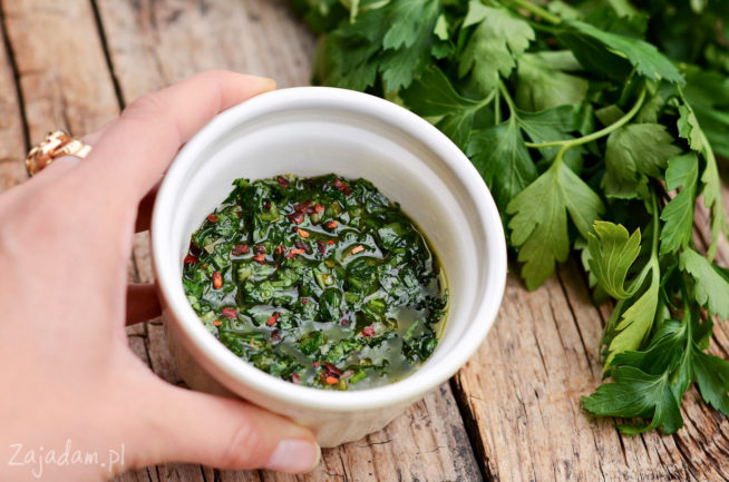 Argentyński sos chimichurri