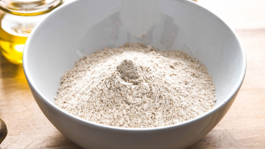 Czy mąka żytnia zawiera gluten?